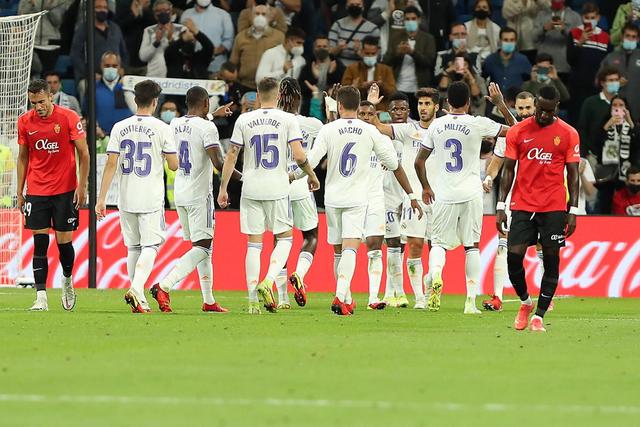 TA：姆巴佩射丢点球后情绪低落 赛后未感谢球迷