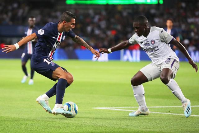 TA：姆巴佩射丢点球后情绪低落 赛后未感谢球迷